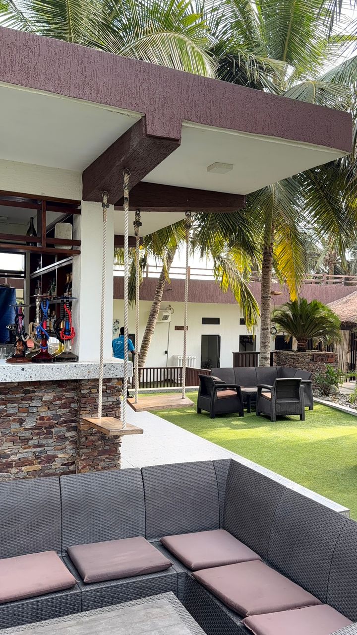  3-star hotel rooms with pool views